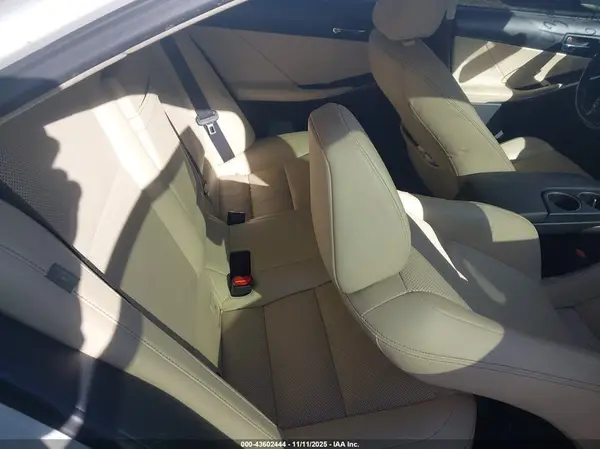 JTHCM1D27G5009759 2016 LEXUS IS - Image 8