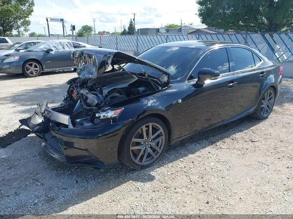 JTHCM1D27G5011947 2016 LEXUS IS - Image 2