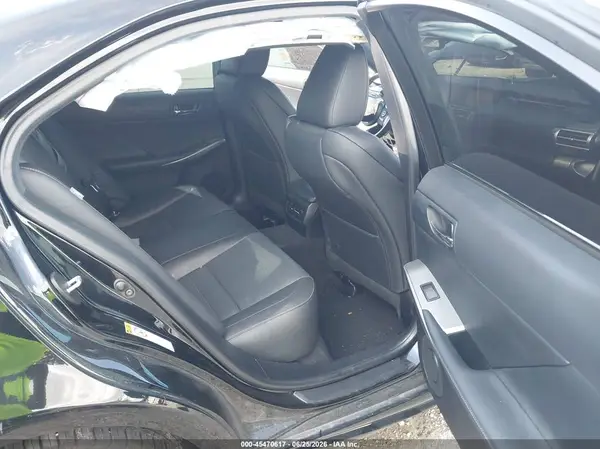 JTHCM1D27G5011947 2016 LEXUS IS - Image 8