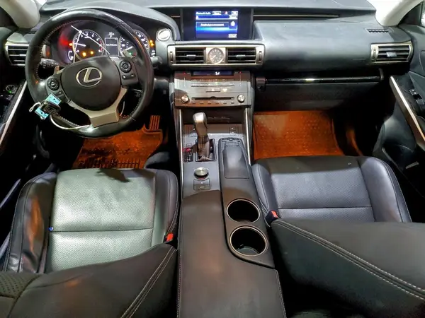JTHCM1D27G5012306 2016 LEXUS IS - Image 8