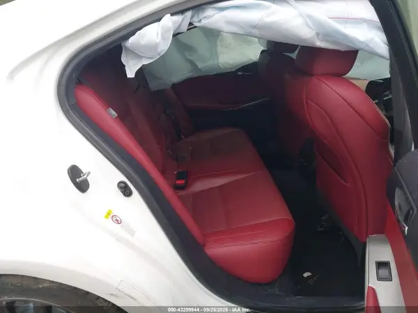 JTHCM1D27G5014525 2016 LEXUS IS - Image 8