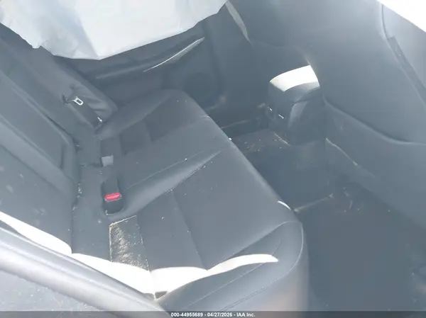 JTHCM1D27H5016583 2017 LEXUS IS - Image 8