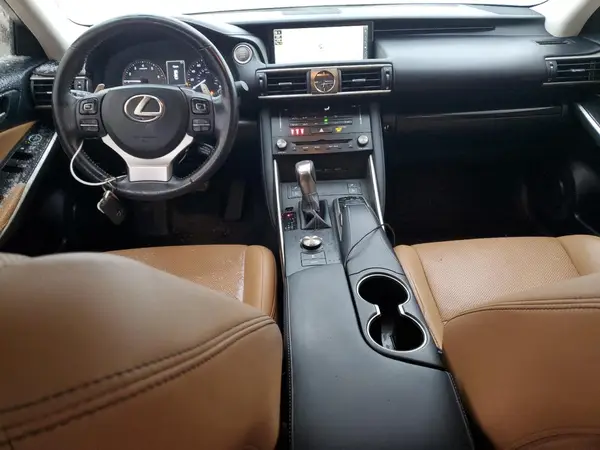 JTHCM1D27H5016602 2017 LEXUS IS - Image 8