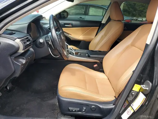 2017 LEXUS IS auction photo 7