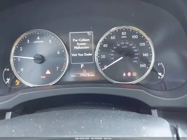 2017 LEXUS IS auction photo 7