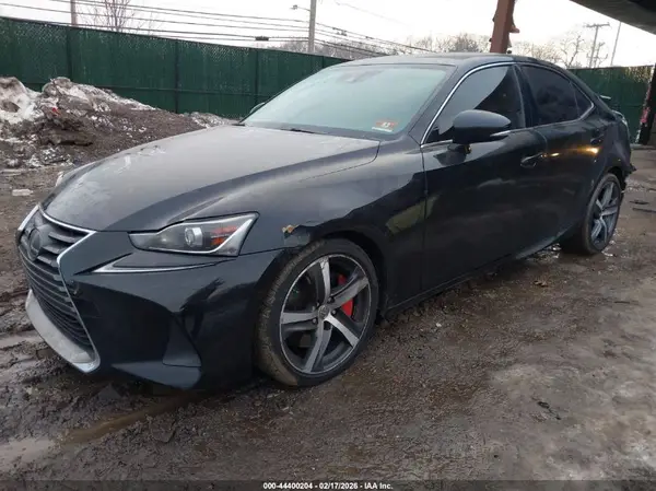 JTHCM1D27H5023050 2017 LEXUS IS - Image 2