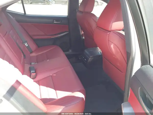 JTHCM1D27H5024523 2017 LEXUS IS - Image 8