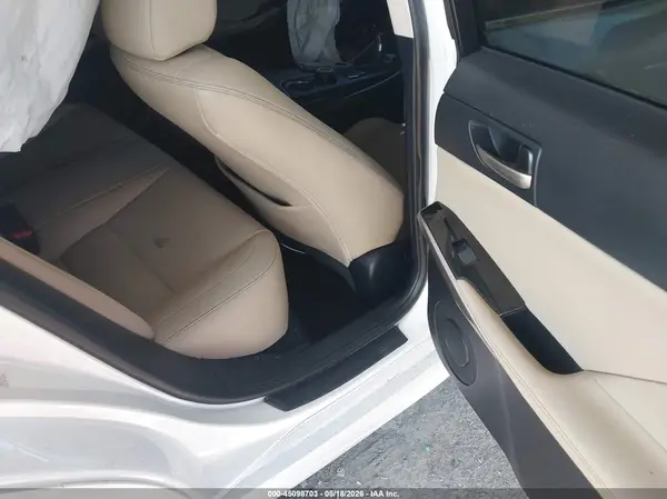 JTHCM1D27H5024991 2017 LEXUS IS - Image 8