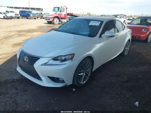JTHCM1D28G5004036 2016 LEXUS IS - Image 2