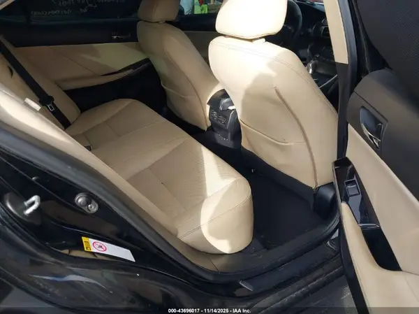 JTHCM1D28G5004344 2016 LEXUS IS - Image 8