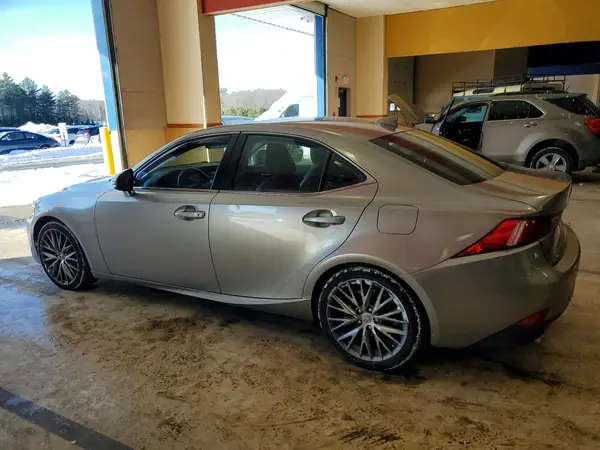 JTHCM1D28G5005753 2016 LEXUS IS - Image 2