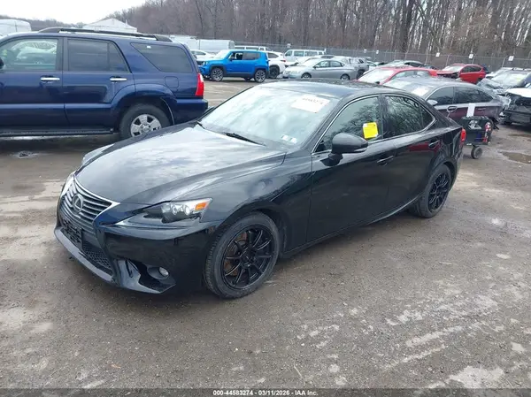 JTHCM1D28G5008894 2016 LEXUS IS - Image 2