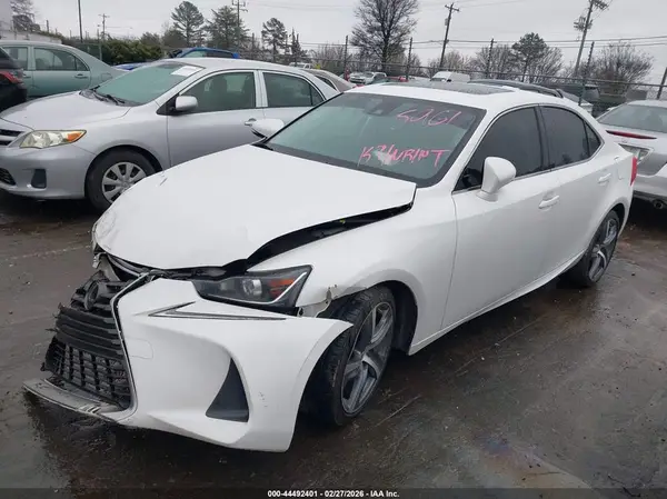 JTHCM1D28H5015961 2017 LEXUS IS - Image 2