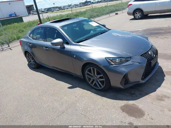 JTHCM1D28H5020870 2017 LEXUS IS - Image 1