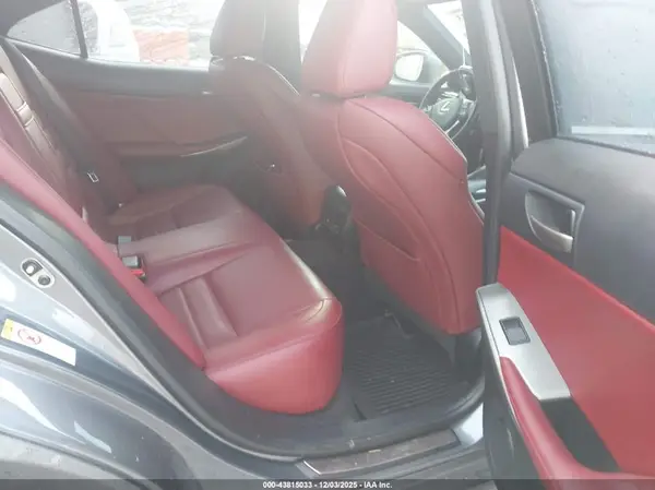 JTHCM1D28H5021422 2017 LEXUS IS - Image 8