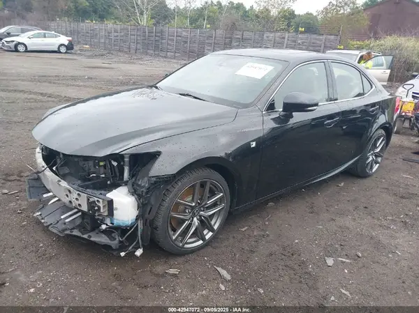 JTHCM1D28H5022358 2017 LEXUS IS - Image 2