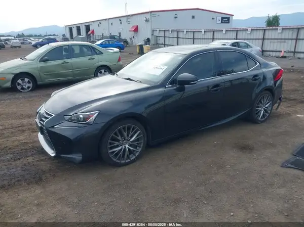 JTHCM1D28H5024661 2017 LEXUS IS - Image 2
