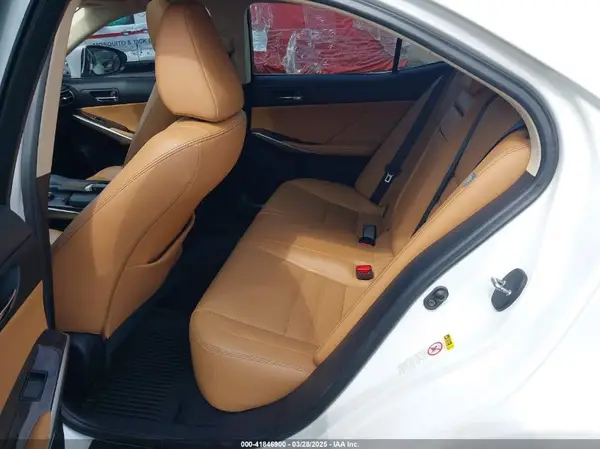 JTHCM1D29G5001131 2016 LEXUS IS - Image 8