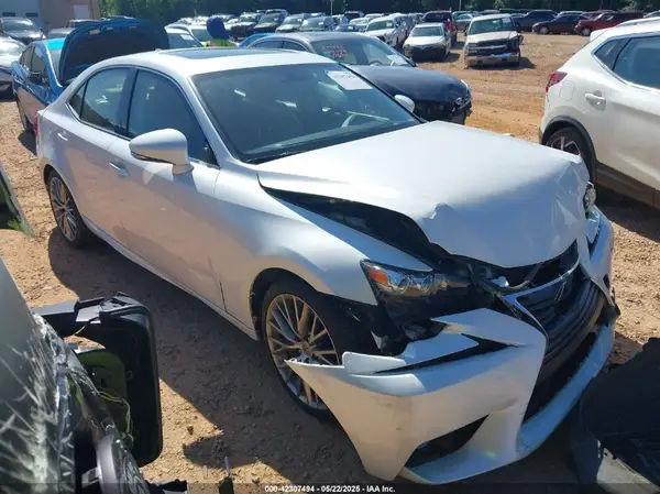 JTHCM1D29G5005468 2016 LEXUS IS - Image 1
