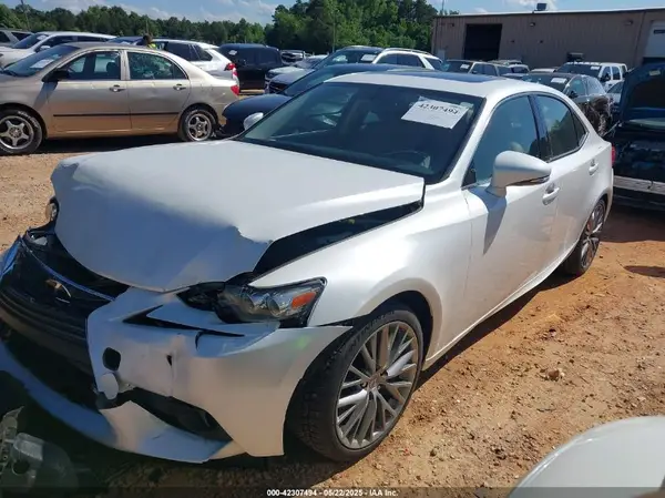 JTHCM1D29G5005468 2016 LEXUS IS - Image 2