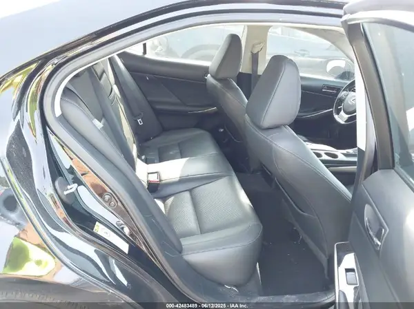 JTHCM1D29G5008726 2016 LEXUS IS - Image 8