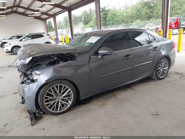 JTHCM1D29G5010248 2016 LEXUS IS - Image 2