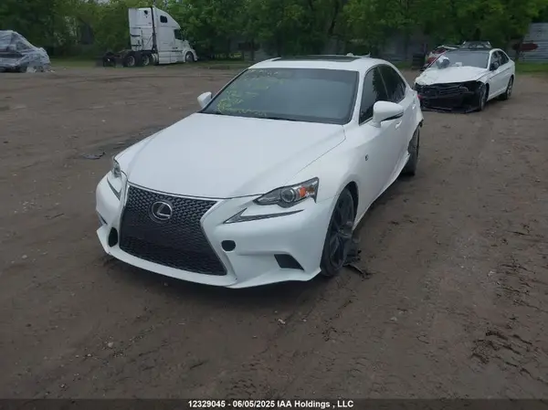 JTHCM1D29G5012677 2016 LEXUS IS - Image 2