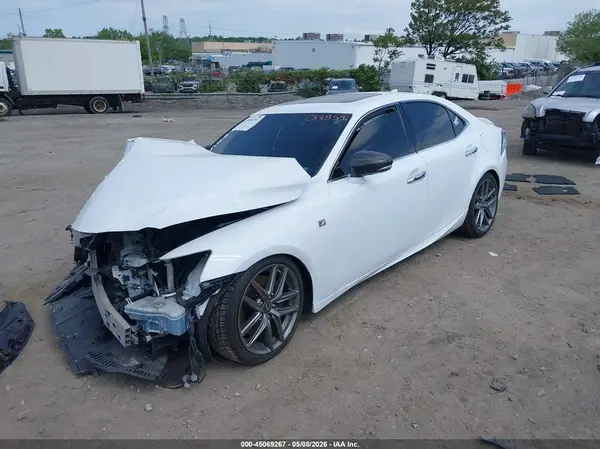 JTHCM1D29G5013859 2016 LEXUS IS - Image 2