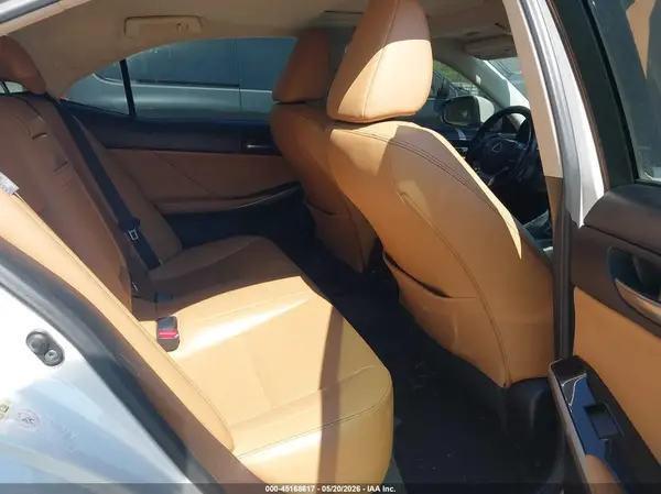 JTHCM1D29H5016522 2017 LEXUS IS - Image 8
