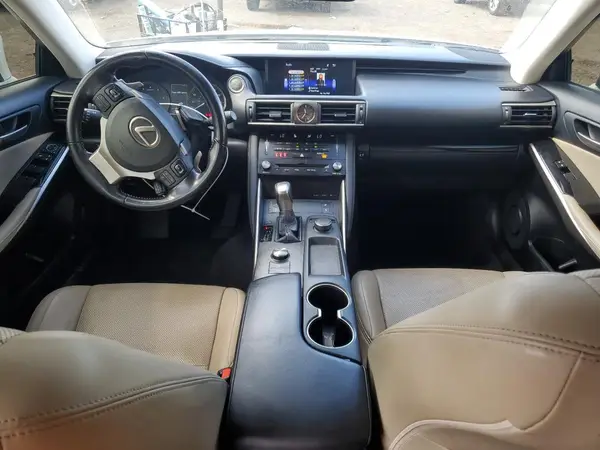 JTHCM1D29H5022675 2017 LEXUS IS - Image 8