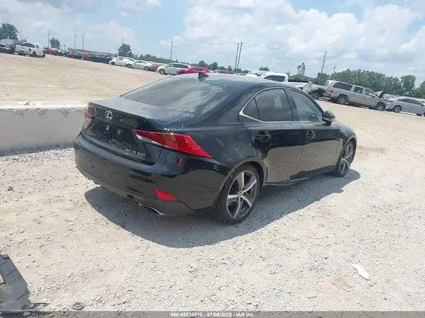 2017 LEXUS IS IAAI lot 45538910 auction photo 4