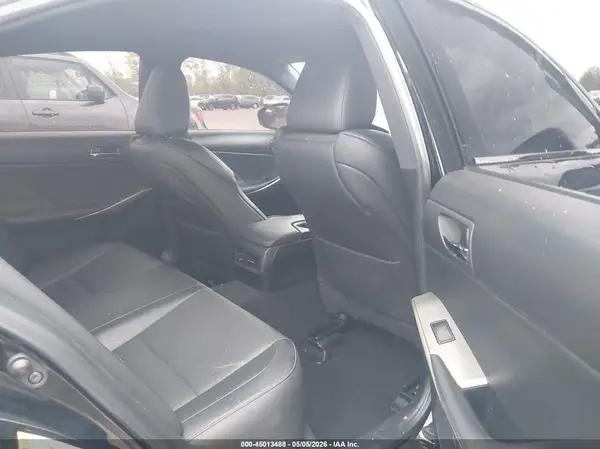 JTHCM1D2XG5006791 2016 LEXUS IS - Image 8