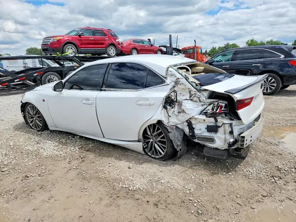JTHCM1D2XG5009500 2016 LEXUS IS - Image 2