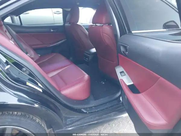 JTHCM1D2XG5009724 2016 LEXUS IS - Image 8