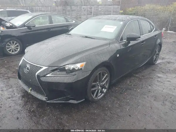 JTHCM1D2XG5012106 2016 LEXUS IS - Image 2