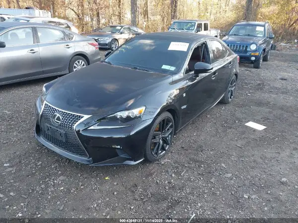 JTHCM1D2XG5012932 2016 LEXUS IS - Image 2