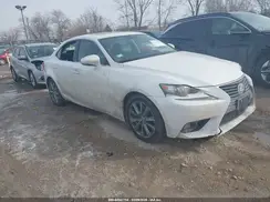 JTHCM1D2XG5014339 2016 LEXUS IS