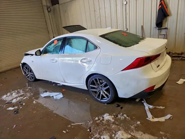 JTHCM1D2XH5015976 2017 LEXUS IS - Image 2