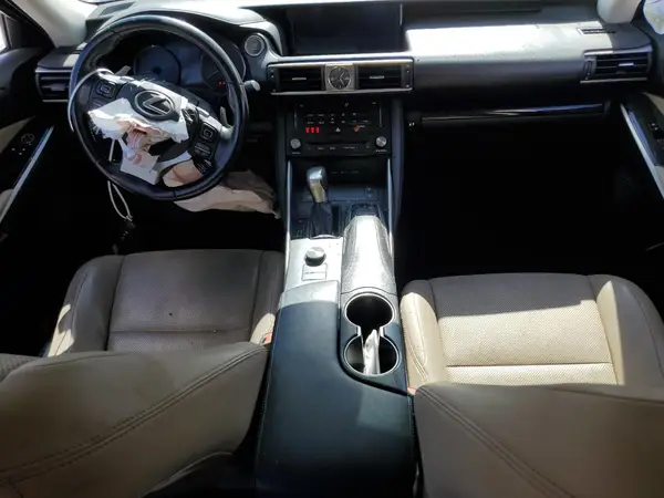 JTHCM1D2XH5016626 2017 LEXUS IS - Image 8