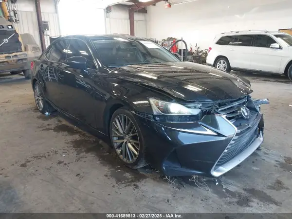 JTHCM1D2XH5018750 2017 LEXUS IS - Image 1