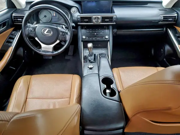 JTHCM1D2XH5021227 2017 LEXUS IS - Image 8