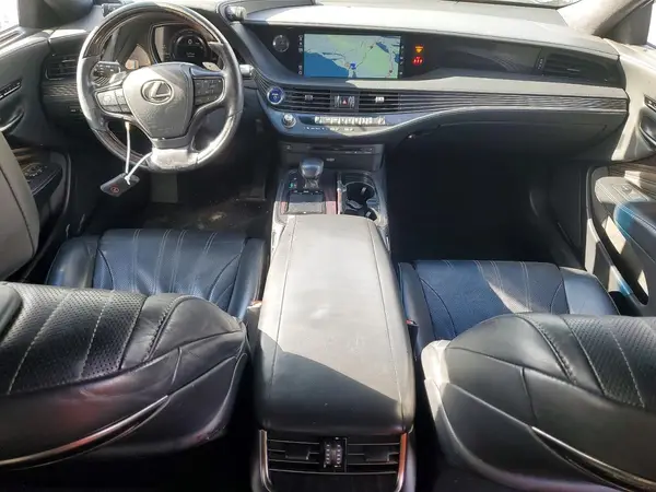 JTHCYLFF4K5001594 2019 LEXUS LS - Image 8