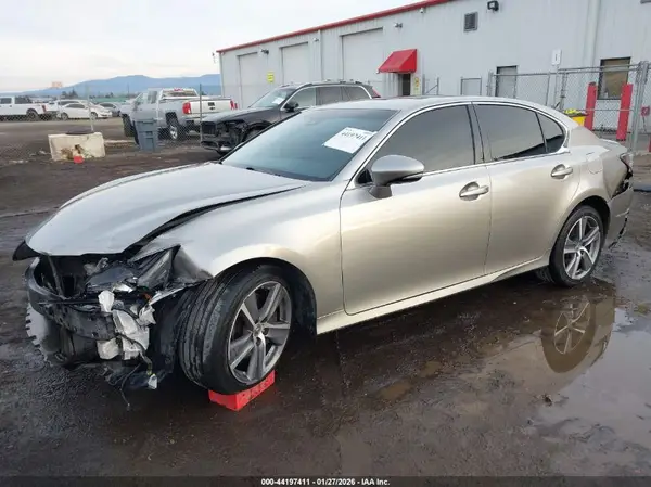 JTHCZ1BL0HA006465 2017 LEXUS GS - Image 2