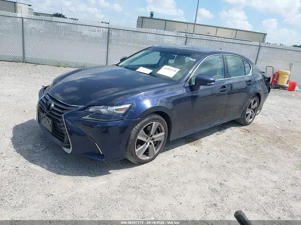 JTHCZ1BL1GA001385 2016 LEXUS GS - Image 2