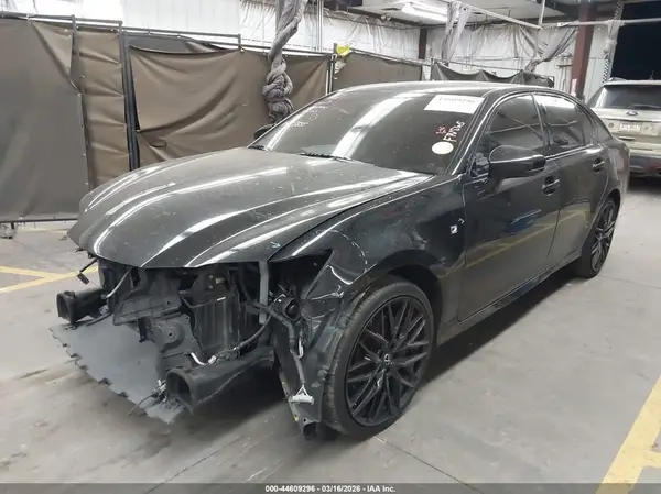 JTHCZ1BL1GA001533 2016 LEXUS GS - Image 2