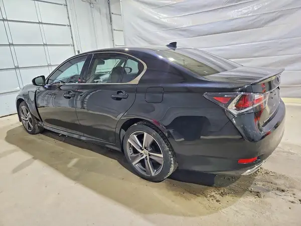 JTHCZ1BL1HA006815 2017 LEXUS GS - Image 2