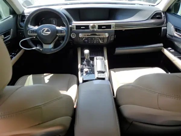JTHCZ1BL1JA009302 2018 LEXUS GS - Image 8