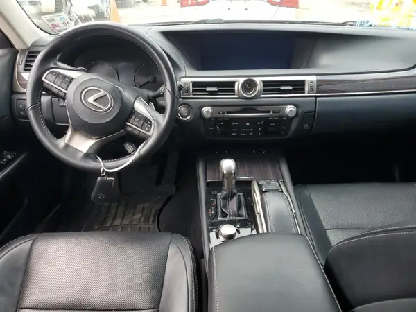 JTHCZ1BL1JA009560 2018 LEXUS GS - Image 8