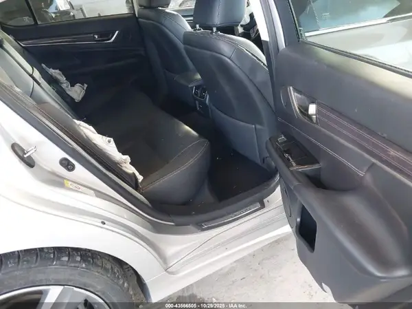 JTHCZ1BL3GA000836 2016 LEXUS GS - Image 8