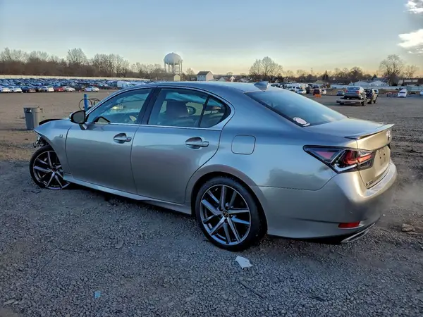 JTHCZ1BL4KA010574 2019 LEXUS GS - Image 2